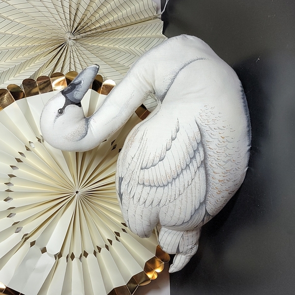 Vintage Other - Vintage 70's / 80's Stuffed "Wild Swan" Home Decor